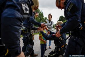 [VIDEO] Gotowi do podjęcia najtrudniejszych zadań. Black Hawk który niedawno wrócił z działań ratowniczo-gaśniczych w Turcji.