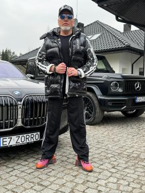 [VIDEO]  SUKCES BIURA RUTKOWSKI W MNIEJ, NIŻ 24 GODZINY: BMW o wartości bez mała 1 miliona złotych wróciło błyskawicznie do prawowitego właściciela!  
