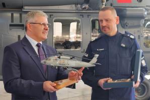 [VIDEO] Stawiamy na nowoczesność – piąty policyjny Black Hawk odebrany