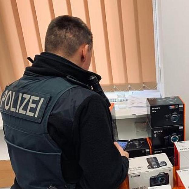 Białorusini z zarzutami kradzieży sprzętu elektronicznego