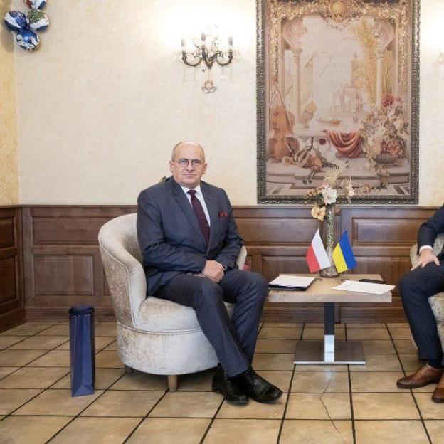 Wizyta ministra Raua na Ukrainie. W swoim wystąpieniu minister Rau nawiązał do rosyjskiej propozycji przekazanej Stanom Zjednoczonym w kontekście ostatniej eskalacji napięcia pomiędzy Rosją a Kijowem