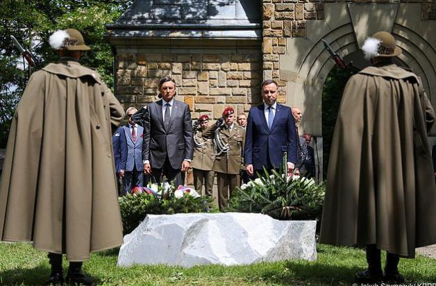 Prezydenci: Wolność Polski i Słowenii narodziła się z krwi naszych żołnierzy