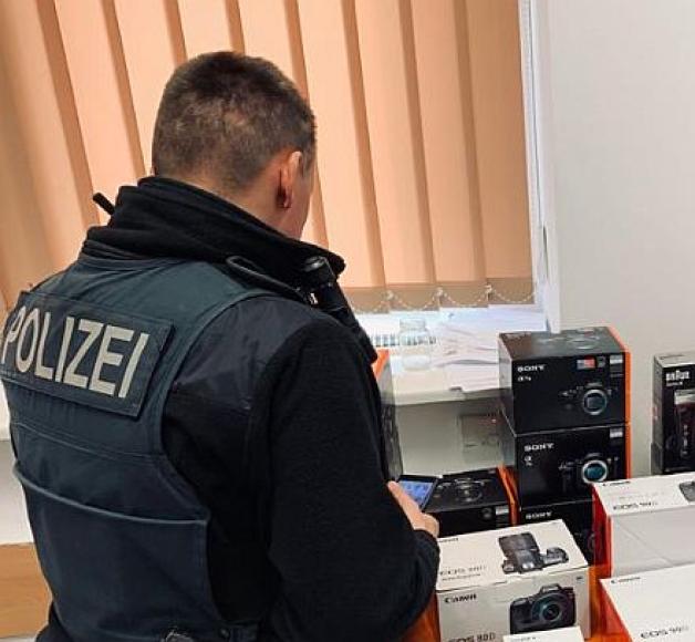 Białorusini z zarzutami kradzieży sprzętu elektronicznego