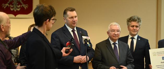 [VIDEO] Szef MEiN w Kielcach: Chcemy wzmacniać kolejne inwestycje na Politechnice Świętokrzyskiej